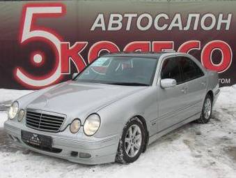 2001 Mercedes-Benz E-Class Pictures