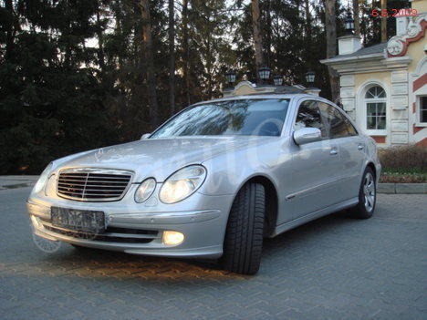 2003 Mercedes-Benz E-Class