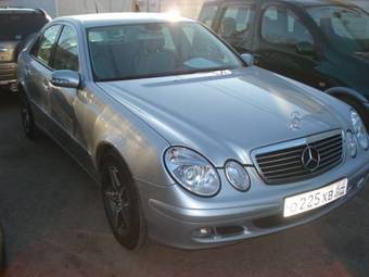 2004 Mercedes-Benz E-Class Pictures