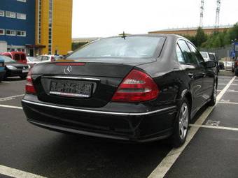 2005 Mercedes-Benz E-Class Photos