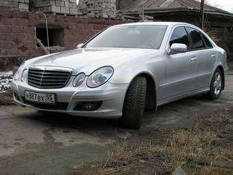 2006 Mercedes-Benz E-Class Images