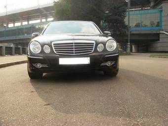 2008 Mercedes-Benz E-Class Pictures