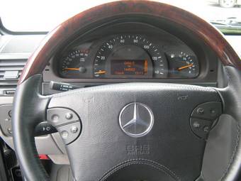 2002 Mercedes-Benz G-Class Photos