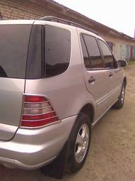 2002 Mercedes-Benz M-Class Pictures