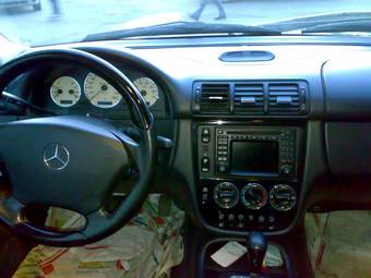 2001 Mercedes-Benz ML-Class Images