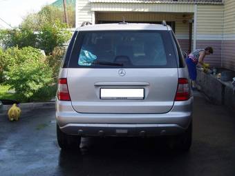 2001 Mercedes-Benz ML-Class Pictures