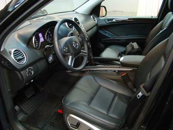 2008 Mercedes-Benz ML-Class Photos