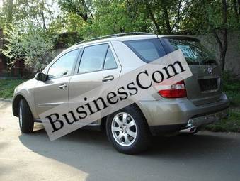 2008 Mercedes-Benz ML-Class Pictures