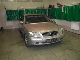 2004 Mercedes-Benz S-Class Pictures