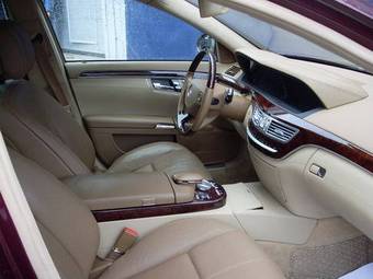 2006 Mercedes-Benz S-Class Photos