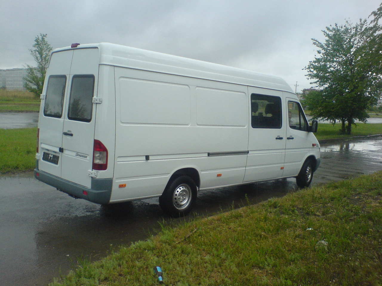 2002 Mercedes Benz Sprinter specs, Engine size 2200cm3, Fuel type ...