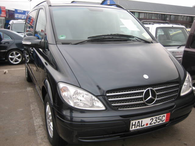 2004 Mercedes-Benz Viano