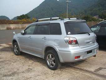 2005 Mitsubishi Airtrek For Sale