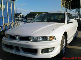 2000 Mitsubishi Aspire Pictures