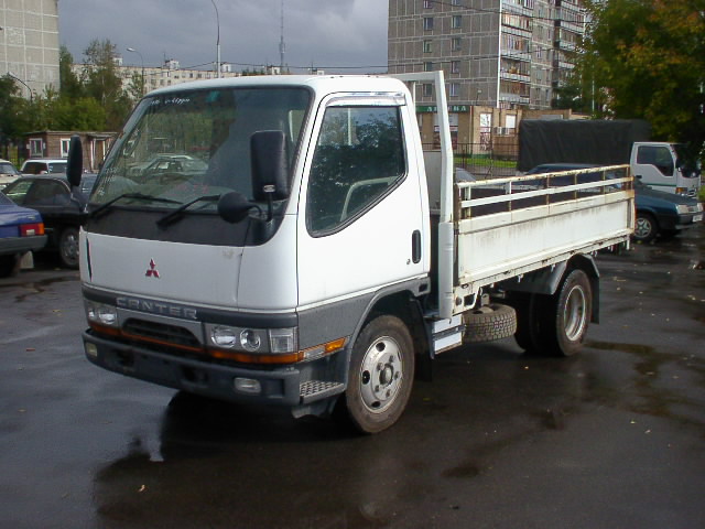 1998 Mitsubishi Fuso Canter Pictures
