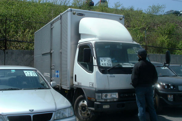 2000 Mitsubishi Fuso Canter