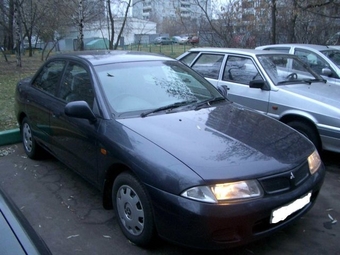 1996 Mitsubishi Carisma