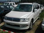1999 Mitsubishi Chariot Grandis Pictures
