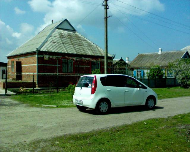 2002 Mitsubishi Colt