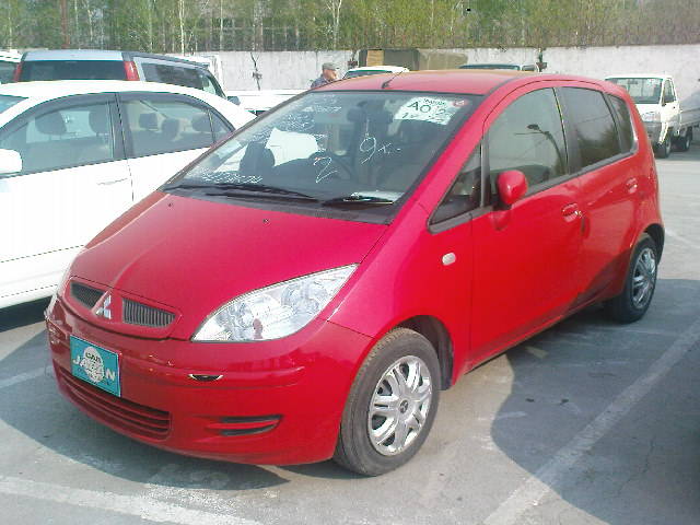 2002 Mitsubishi Colt