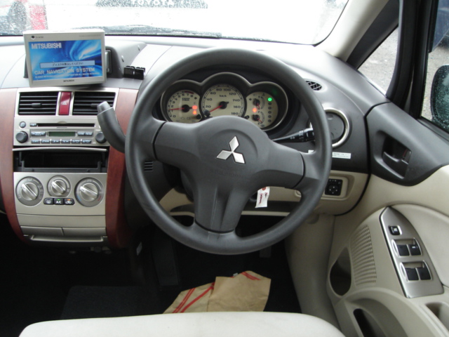 2003 Mitsubishi Colt