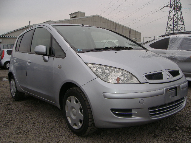 2003 Mitsubishi Colt