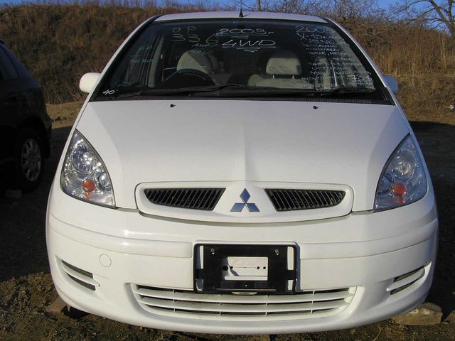 2003 Mitsubishi Colt