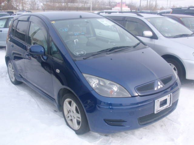 2003 Mitsubishi Colt