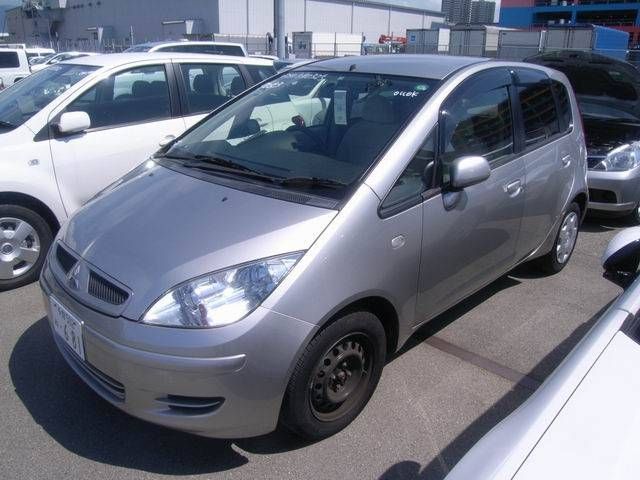 2004 Mitsubishi Colt