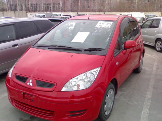 2004 Mitsubishi Colt