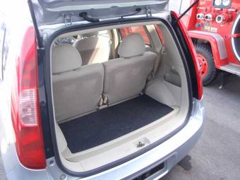 2004 Mitsubishi Colt Pictures