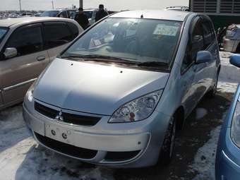 2005 Mitsubishi Colt Pictures