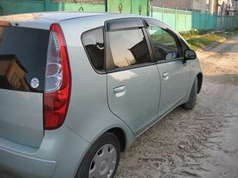 2005 Mitsubishi Colt Photos