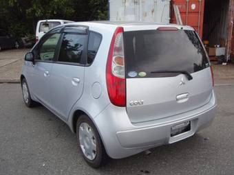 2005 Mitsubishi Colt Photos