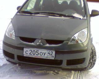 2005 Mitsubishi Colt Pictures