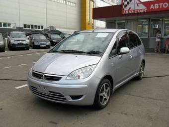 2005 Mitsubishi Colt Images