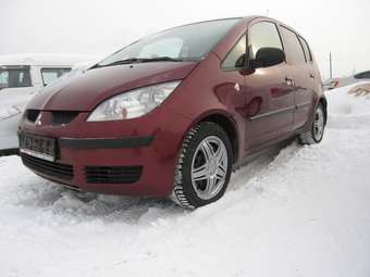 2006 Mitsubishi Colt Pics