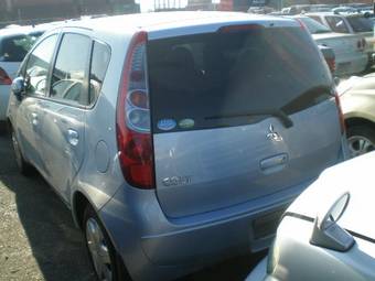 2006 Mitsubishi Colt Pics