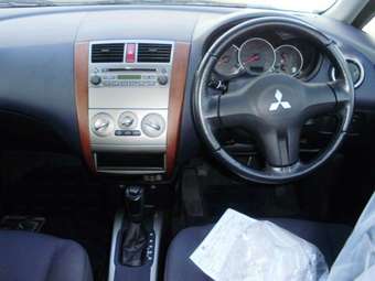 2004 Mitsubishi Colt Plus Photos