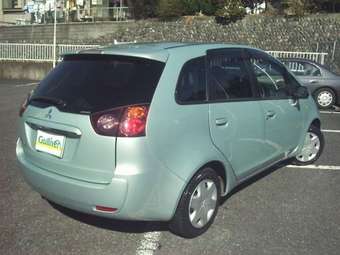 2004 Mitsubishi Colt Plus Images