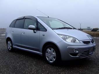 2005 Mitsubishi Colt Plus Images