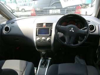 2005 Mitsubishi Colt Plus Photos