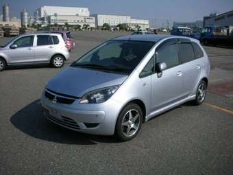 2005 Mitsubishi Colt Plus Photos