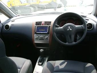 2005 Mitsubishi Colt Plus Pictures