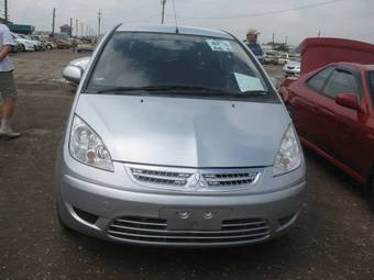 2005 Mitsubishi Colt Plus Pictures