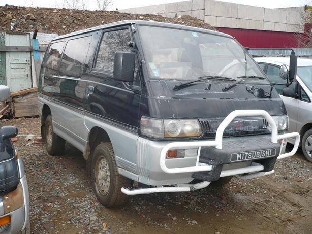 1994 Mitsubishi Delica