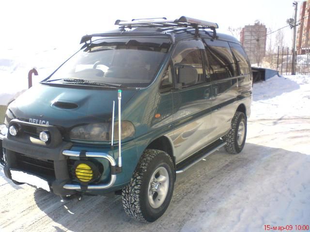 1995 Mitsubishi Delica