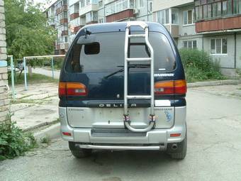 1995 Mitsubishi Delica Pictures