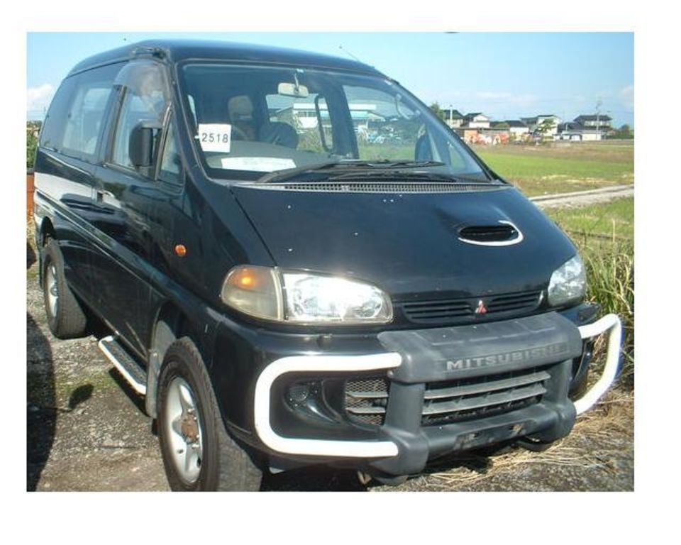 1997 Mitsubishi Delica