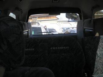 1997 Mitsubishi Delica Photos